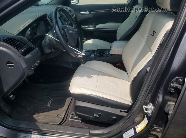 2C3CCAGG0HH521941 2017 CHRYSLER 300 Charcoal წინა სალონის ხედი