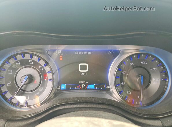 2C3CCAGG1JH141626 2018 CHRYSLER 300 Gray Vista del cuadro de instrumentos