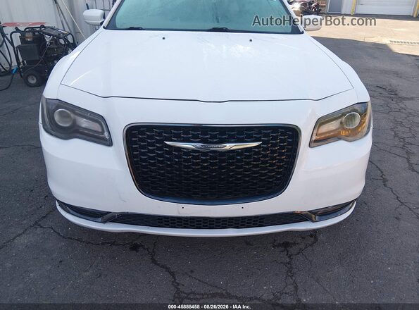2C3CCAGG1JH267842 2018 CHRYSLER 300 White Vista frontal