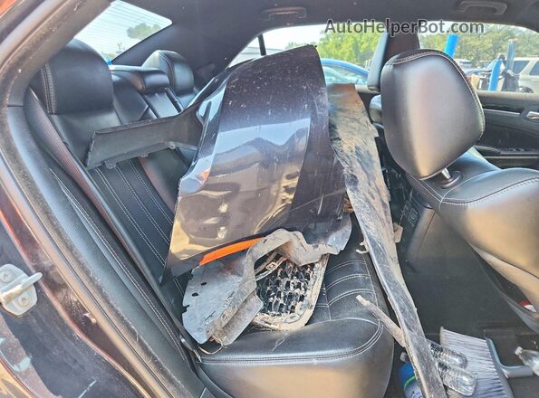 2C3CCAGG5KH536829 2019 CHRYSLER 300 Black Հետևի նստատեղերի տեսք