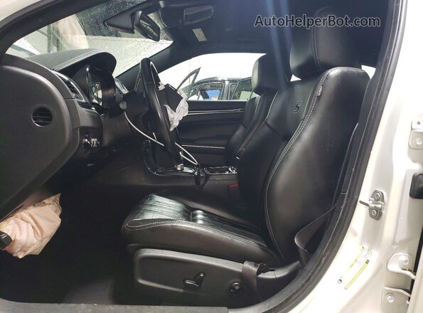 2C3CCAGG5LH151028 2020 CHRYSLER 300 White Vista interior delantera
