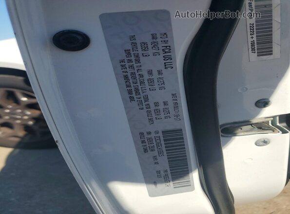 2C3CCAGG6JH165615 2018 CHRYSLER 300 White Vista del compartimento del motor