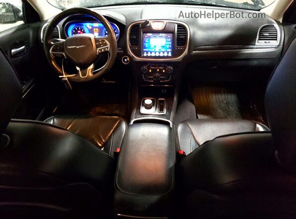 2C3CCAKG2GH296332 2016 CHRYSLER 300 Gray Vista del salpicadero