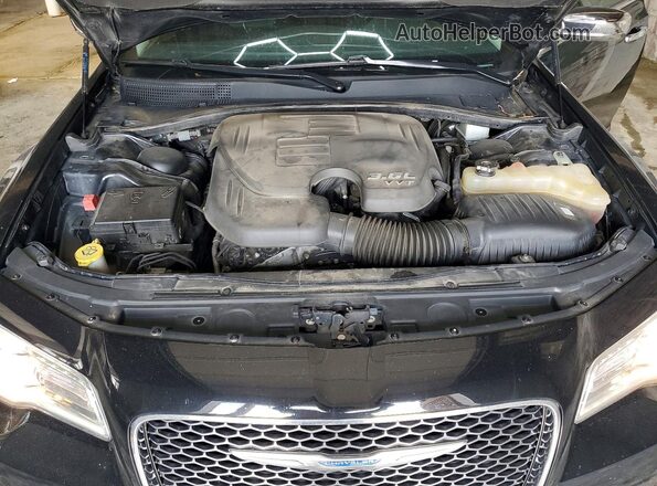 2C3CCAKG2HH571540 2017 CHRYSLER 300 Black Widok wnętrza z tyłu