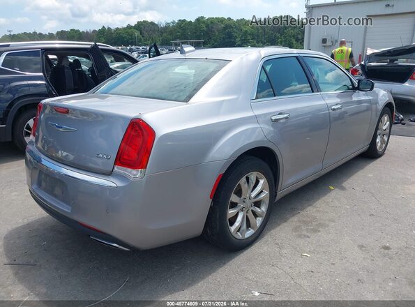 2C3CCAKG3JH304560 2018 CHRYSLER 300 Серебряный Задняя правая четверть