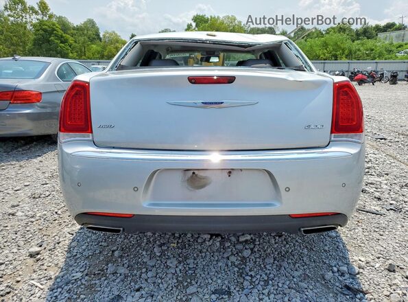 2C3CCAKG4KH706234 2019 CHRYSLER 300 Серебряный Вид сзади