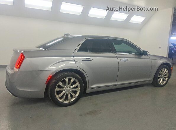 2C3CCAKG7JH165386 2018 CHRYSLER 300 Gray Rear right