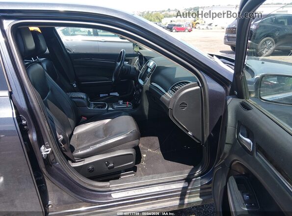 2C3CCAKG7KH687291 2019 CHRYSLER 300 Синий Вид салона спереди
