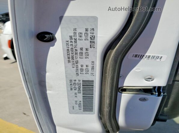 2C3CCAPG8HH661526 2017 CHRYSLER 300 Белый Вид подкапотного пространства