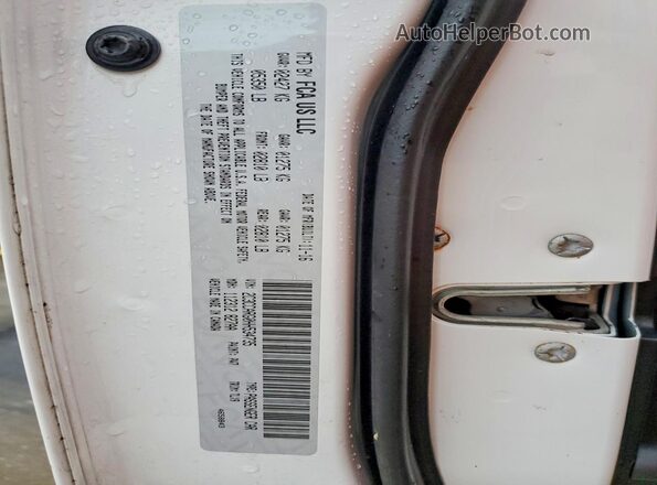 2C3CCARG0HH534735 2017 CHRYSLER 300 White Вид підкапотного простору