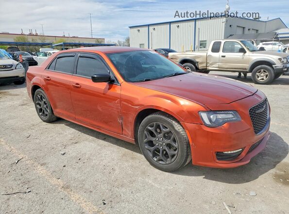 2C3CCARG6LH250177 2020 CHRYSLER 300 Оранжевый Передняя правая четверть