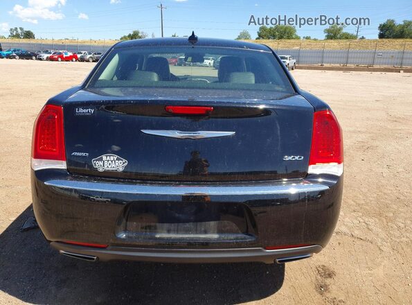 2C3CCARGXJH143095 2018 CHRYSLER 300 Black უკანა ხედი