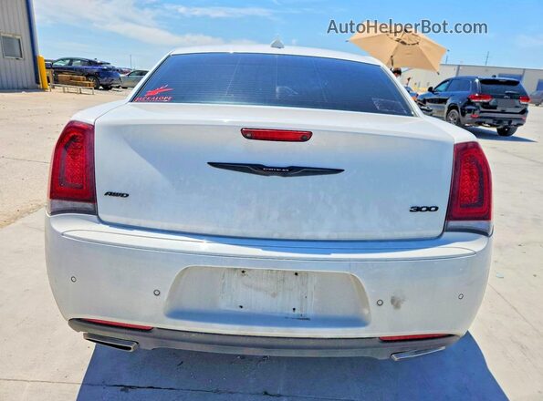 2C3CCASG3NH236945 2022 CHRYSLER 300 Белый Вид сзади