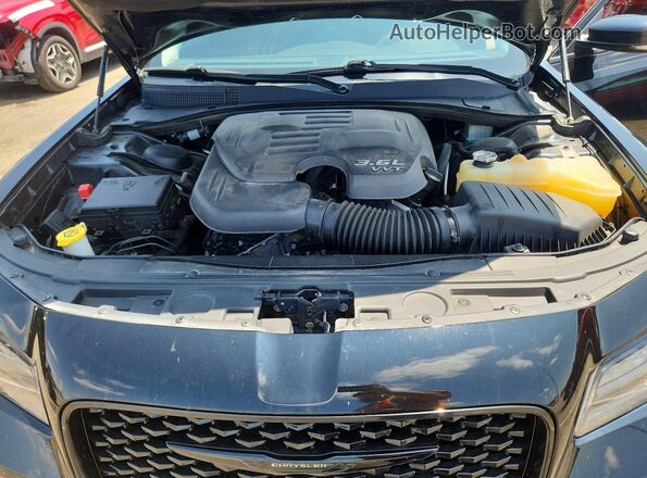2C3CCASG4NH222455 2022 CHRYSLER 300 Black Widok wnętrza z tyłu