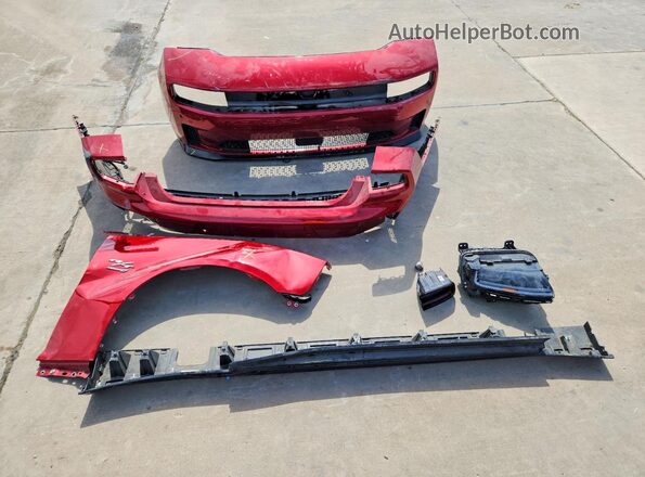 2C3CDBCK1SR536964 2025 DODGE CHARGER Red ძრავის განყოფილების ხედი