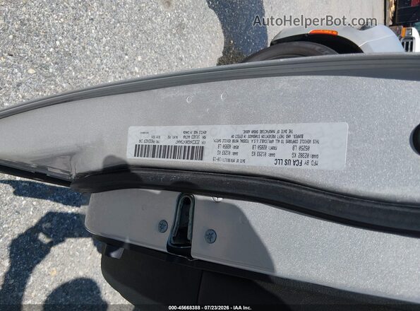 2C3CDXAG0KH734047 2019 DODGE CHARGER Серебряный Вид подкапотного пространства