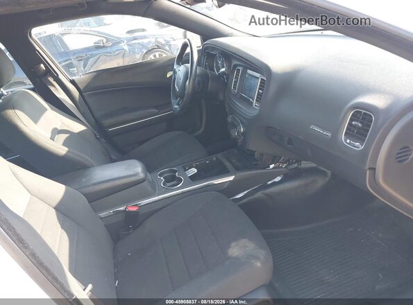2C3CDXAT9GH133868 2016 DODGE CHARGER White Front interior view