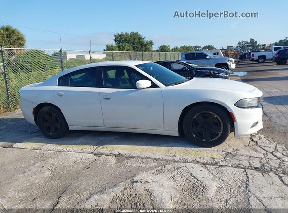 2C3CDXAT9GH133868 2016 DODGE CHARGER White Rear interior view