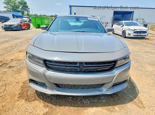 2C3CDXBG0JH173717 2018 DODGE CHARGER Silver Widok z przodu