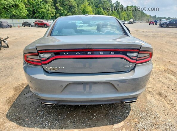 2C3CDXBG0JH173717 2018 DODGE CHARGER Silver Widok z tyłu