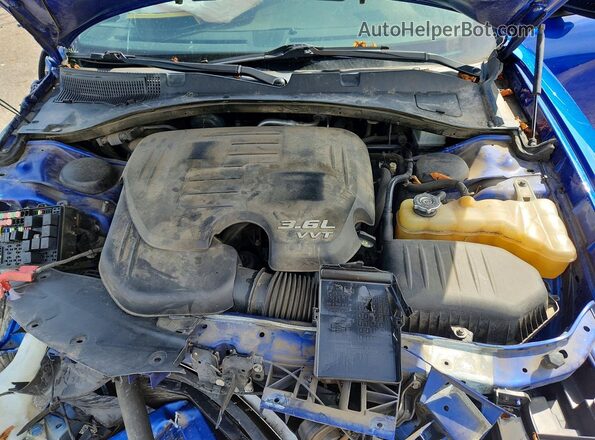 2C3CDXBG0JH329030 2018 DODGE CHARGER Blue Widok wnętrza z tyłu