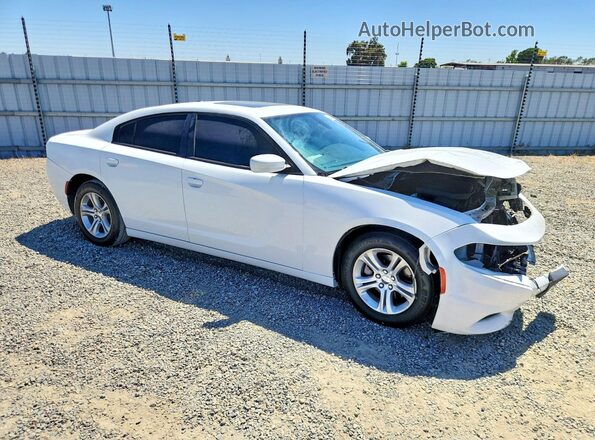 2C3CDXBG0LH123628 2020 DODGE CHARGER White Delantero derecho