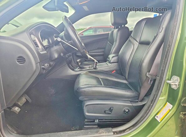 2C3CDXBG0LH237922 2020 DODGE CHARGER Green Vista interior delantera