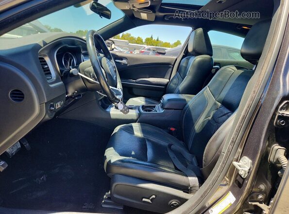 2C3CDXBG0MH527174 2021 DODGE CHARGER Gray Вид салону спереду
