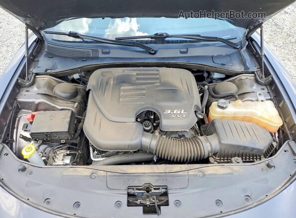 2C3CDXBG0NH153473 2022 DODGE CHARGER Gray Widok wnętrza z tyłu