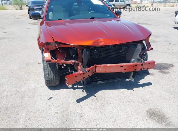 2C3CDXBG0PH608079 2023 DODGE CHARGER Orange Widok z przodu