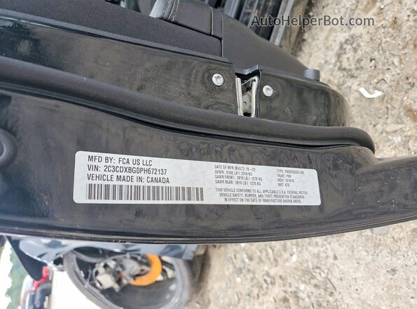 2C3CDXBG0PH672137 2023 DODGE CHARGER Black Vista del compartimento del motor