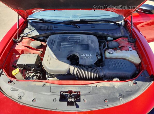 2C3CDXBG1KH683754 2019 DODGE CHARGER Red უკანა სალონის ხედი