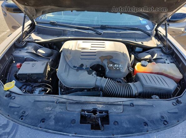 2C3CDXBG1MH682798 2021 DODGE CHARGER Gray Widok wnętrza z tyłu