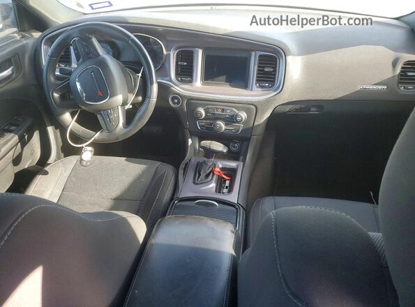 2C3CDXBG2KH504976 2019 DODGE CHARGER White Вид панелі приладів