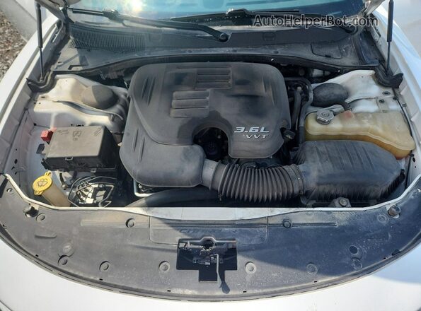 2C3CDXBG3GH298154 2016 DODGE CHARGER White Vista interior trasera