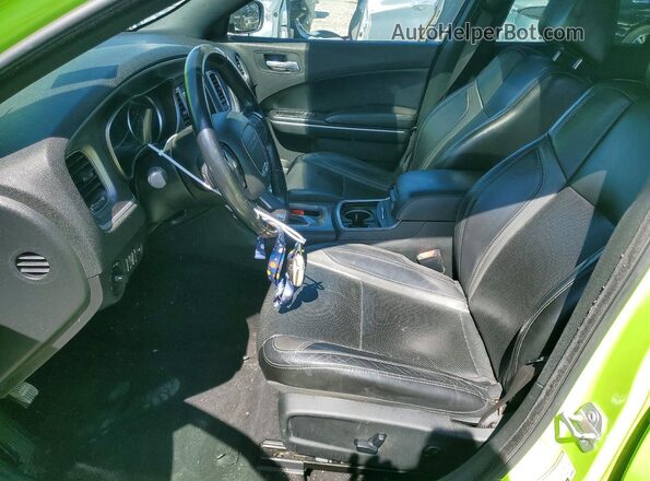 2C3CDXBG3KH650223 2019 DODGE CHARGER Green წინა სალონის ხედი