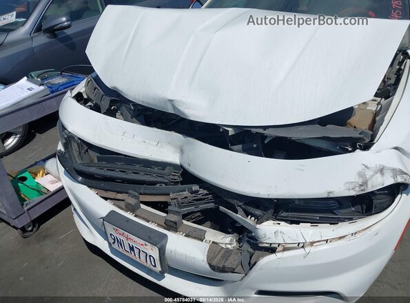 2C3CDXBG3KH725583 2019 DODGE CHARGER White Front view