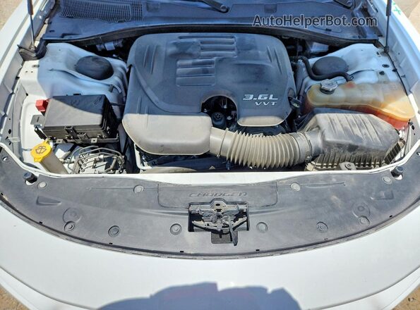 2C3CDXBG3LH204249 2020 DODGE CHARGER White Սալոնի հետևի տեսք