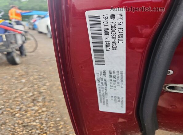 2C3CDXBG3PH613003 2023 DODGE CHARGER Maroon Widok komory silnika