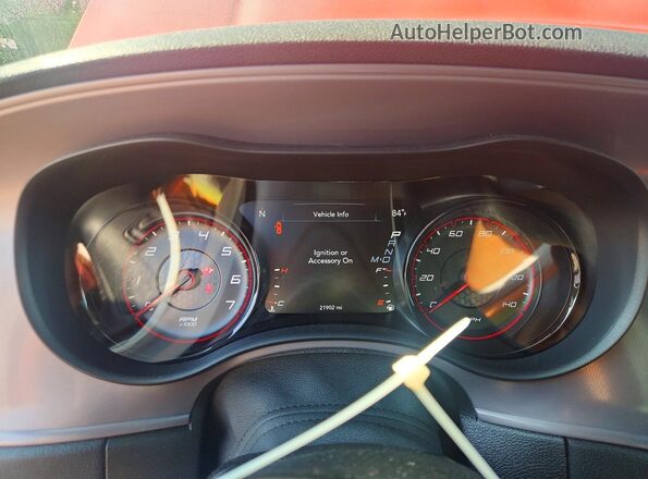 2C3CDXBG3PH623238 2023 DODGE CHARGER Оранжевый Вид щитка приборов