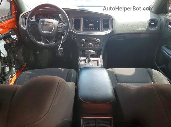 2C3CDXBG4KH517941 2019 DODGE CHARGER Оранжевый Вид панели приборов