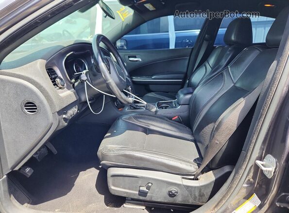 2C3CDXBG4KH711420 2019 DODGE CHARGER Gray Вид салону спереду