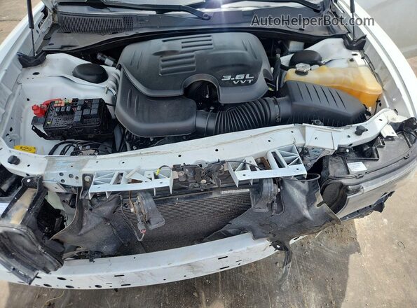 2C3CDXBG4NH234833 2022 DODGE CHARGER White Vista interior trasera