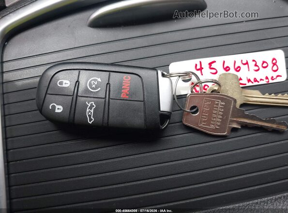 2C3CDXBG5KH675561 2019 DODGE CHARGER Серый Вид панели приборов