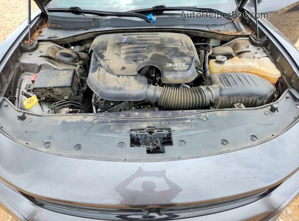 2C3CDXBG5KH724676 2019 DODGE CHARGER Gray Widok wnętrza z tyłu