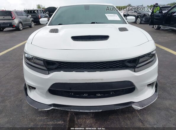 2C3CDXBG5MH541717 2021 DODGE CHARGER White Widok wnętrza z tyłu