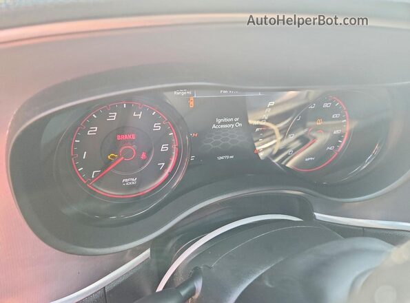 2C3CDXBG7KH748655 2019 DODGE CHARGER Серебряный Вид щитка приборов