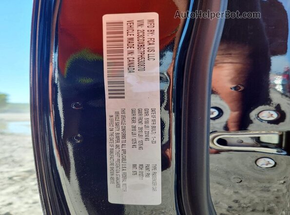 2C3CDXBG7PH530870 2023 DODGE CHARGER Black Vista del compartimento del motor