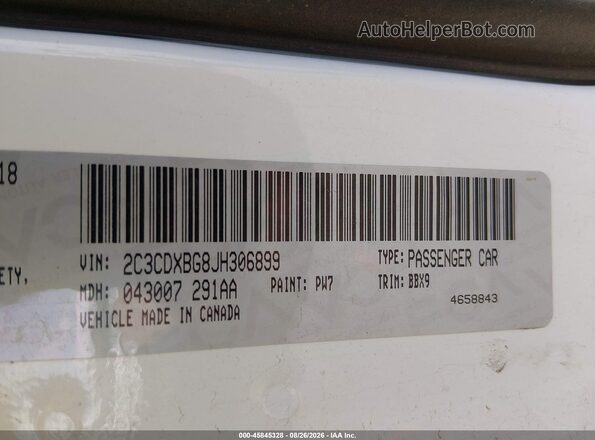2C3CDXBG8JH306899 2018 DODGE CHARGER White Widok komory silnika