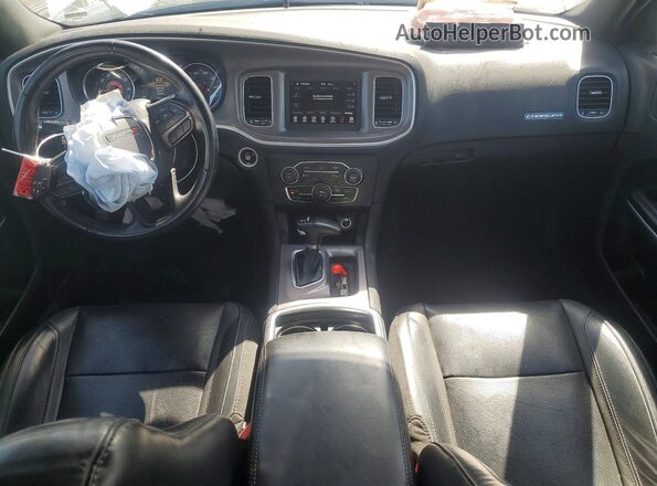 2C3CDXBG8NH220322 2022 DODGE CHARGER White Widok deski rozdzielczej